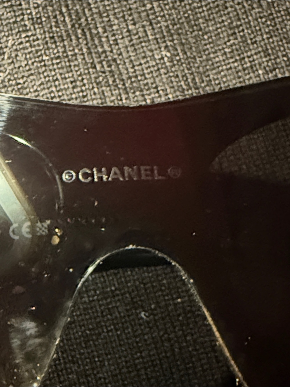 CHANEL Black and Gold Logo Ring - Picture 7 of 7